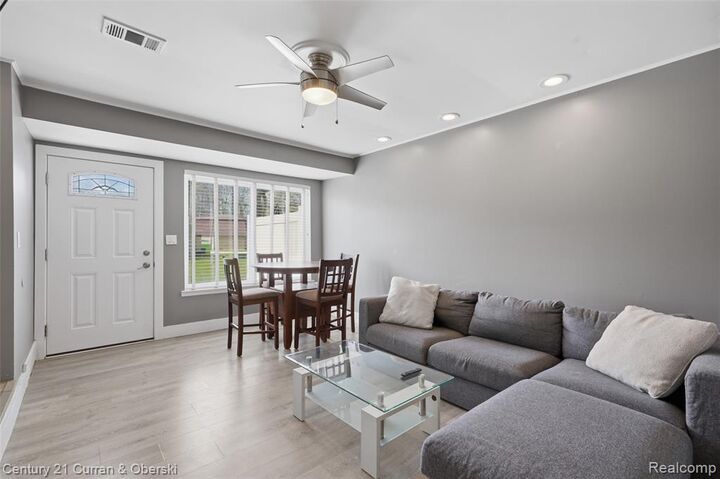 Property Photo:  862 N Main Street  MI 48381 