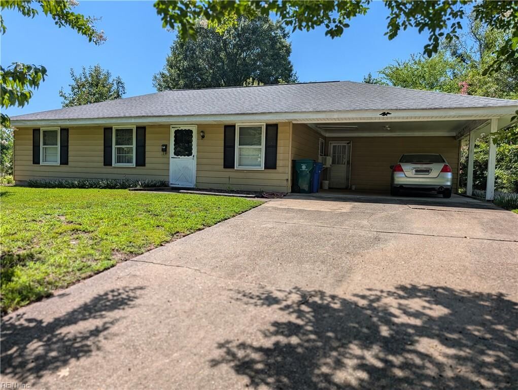 Property Photo:  493 Pamela Dr  VA 23601 