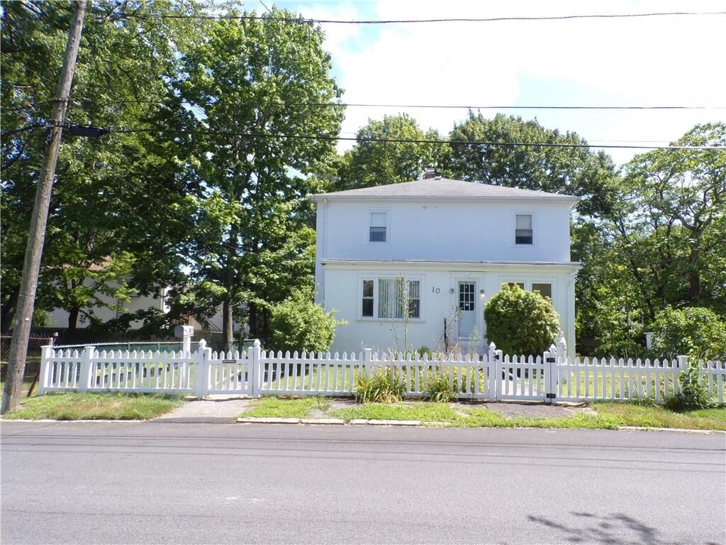 Property Photo: 10 Pleasant View Drive RI 02904