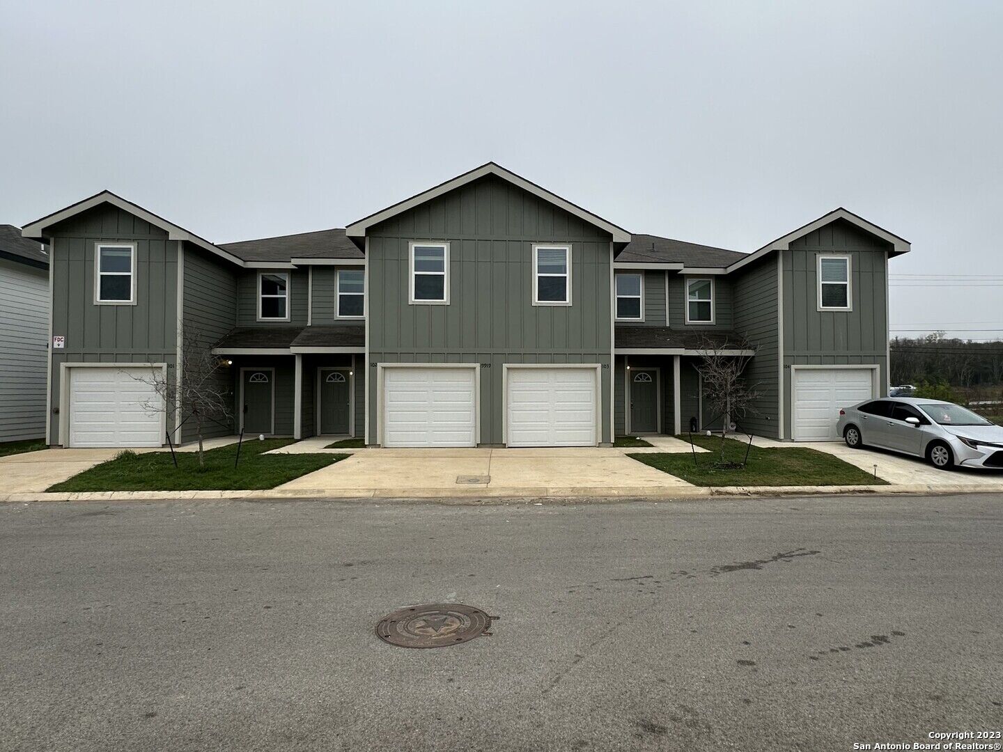 Property Photo: 9919 Grove Mist 102 TX 78233