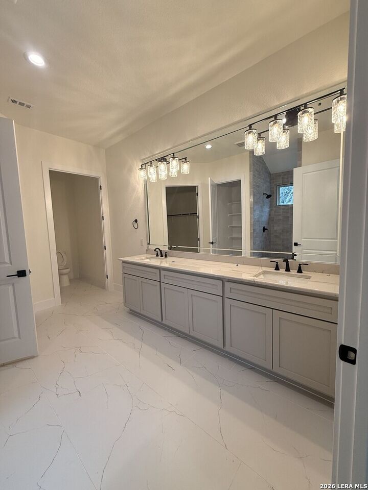 Property Photo:  4215 Summit Place  TX 78257 