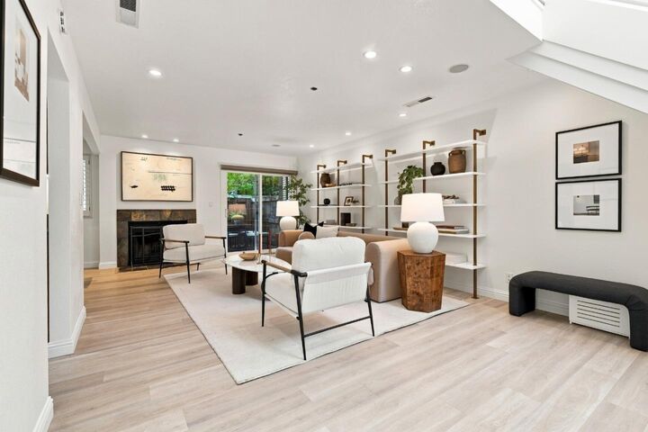 Property Photo:  1341 Alma Street  CA 94301 