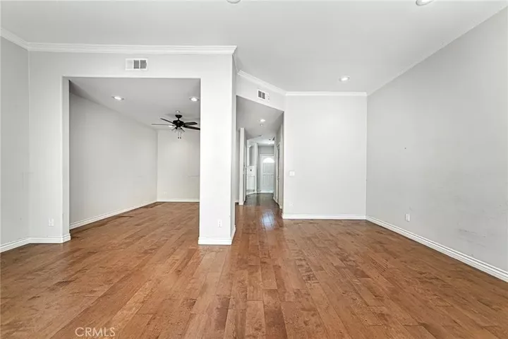 Property Photo:  2345 Montrose Avenue 2  CA 91020 