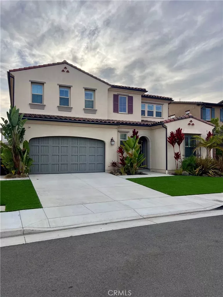 Property Photo: 17311 Cobblestone Lane CA 92649