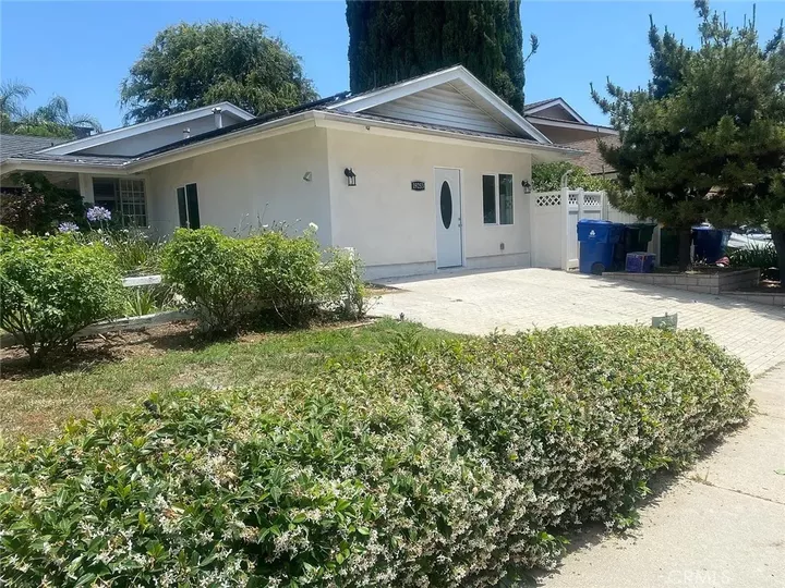 Property Photo:  19253 Nashville  CA 91326 