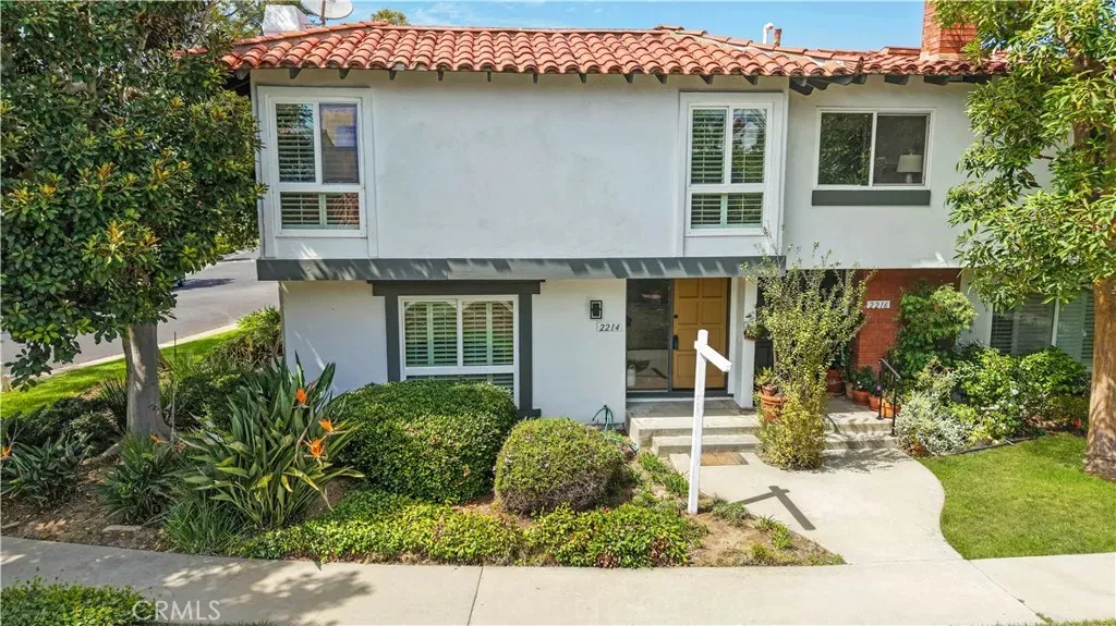 Property Photo: 2214 Vista Hogar CA 92660