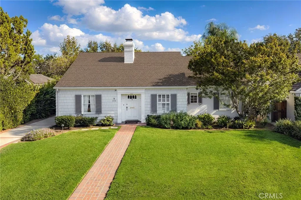 Property Photo: 2380 Sherwood Road CA 91108
