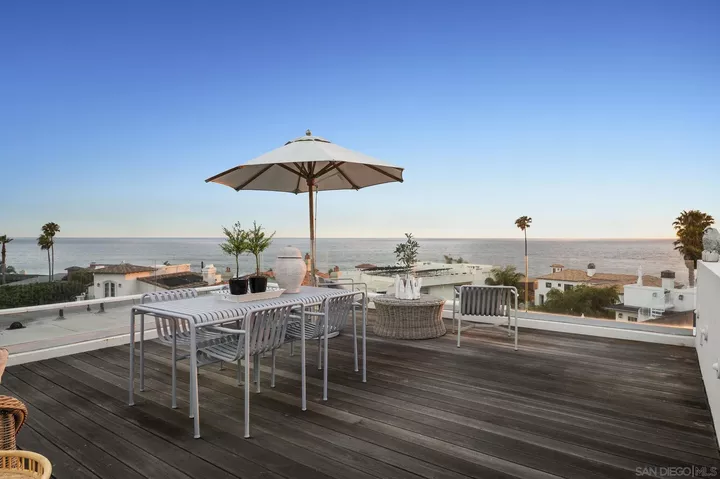 Property Photo:  5727 Abalone Pl  CA 92037 