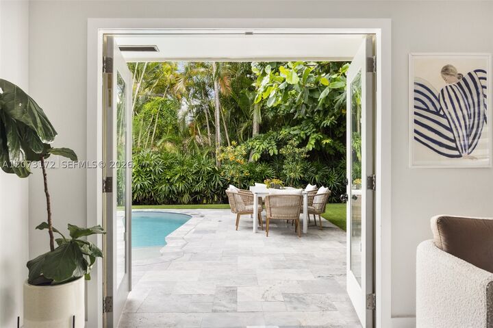 Property Photo: 406 Miller Rd FL 33146