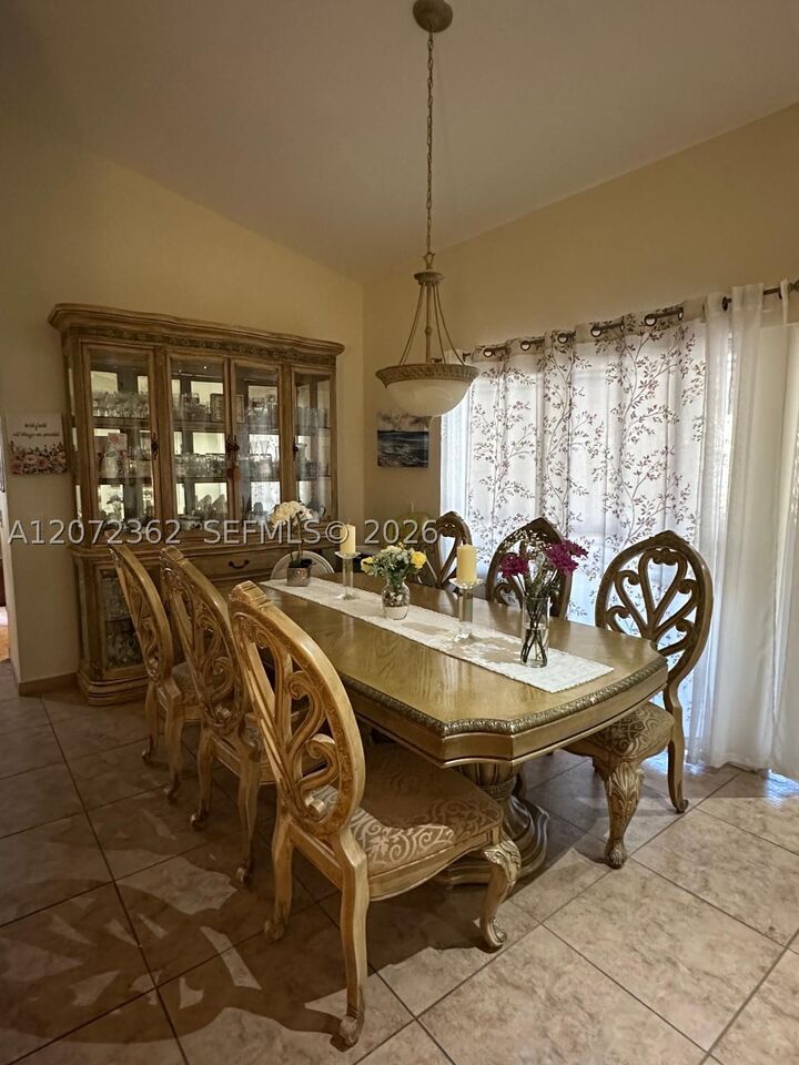 Property Photo:  4863 SW 148th Ct  FL 33185 
