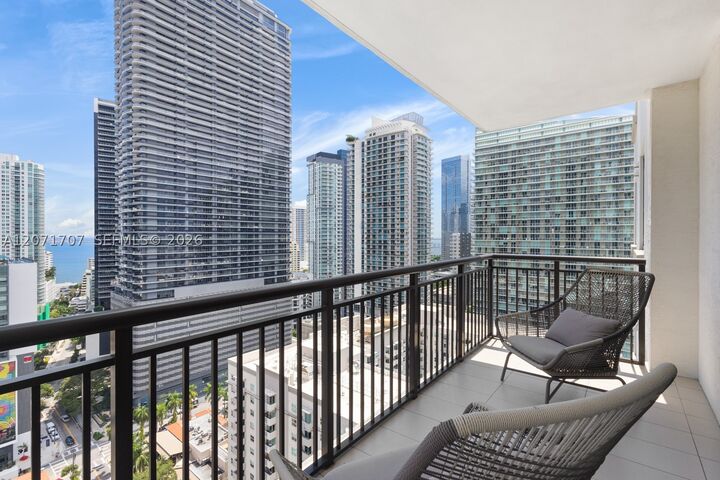 Property Photo: 999 SW 1st Ave 2502 FL 33130