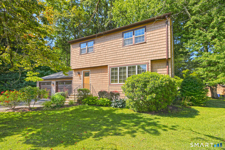Property Photo:  154 Benz Street  CT 06401 