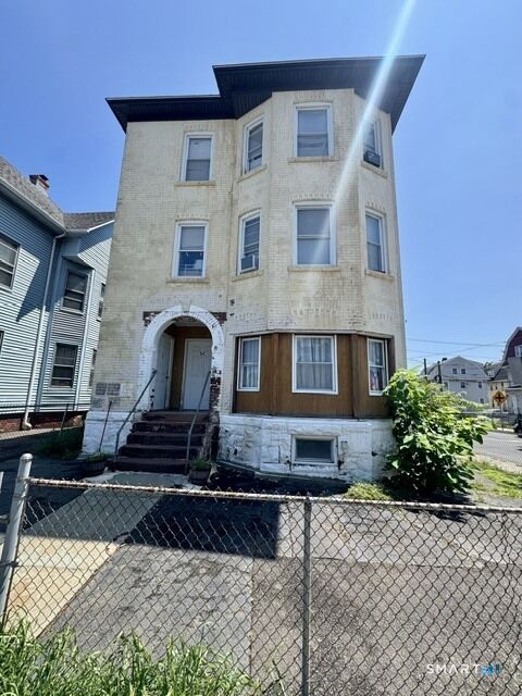 Property Photo:  54 New Park Avenue  CT 06106 