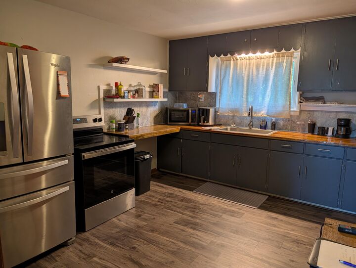 Property Photo: 121 N Charles Street MO 65746