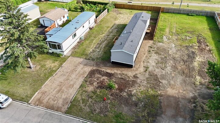 Property Photo: 431 Park Avenue SK S0L 2N0