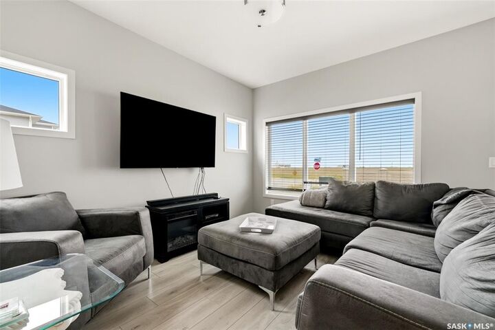 Property Photo:  3886 Gee Crescent  SK S4V 3N9 
