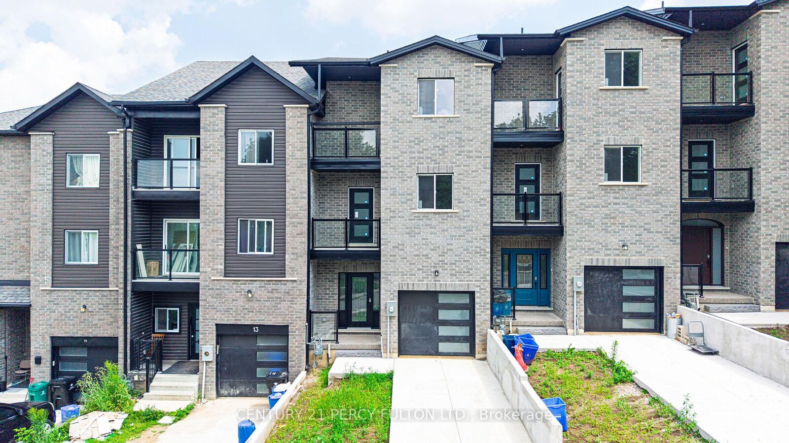 Property Photo:  15 Bechtel Street  ON N3C 1Z7 