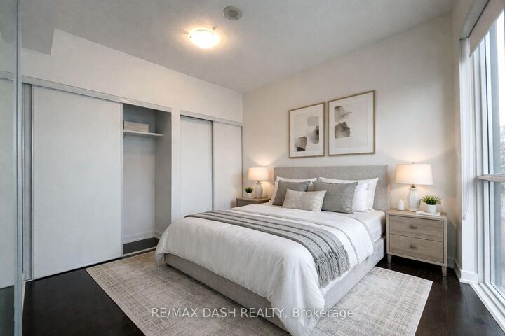 Property Photo: 1 The Esplanade Drive 1005 ON M5E 0A8