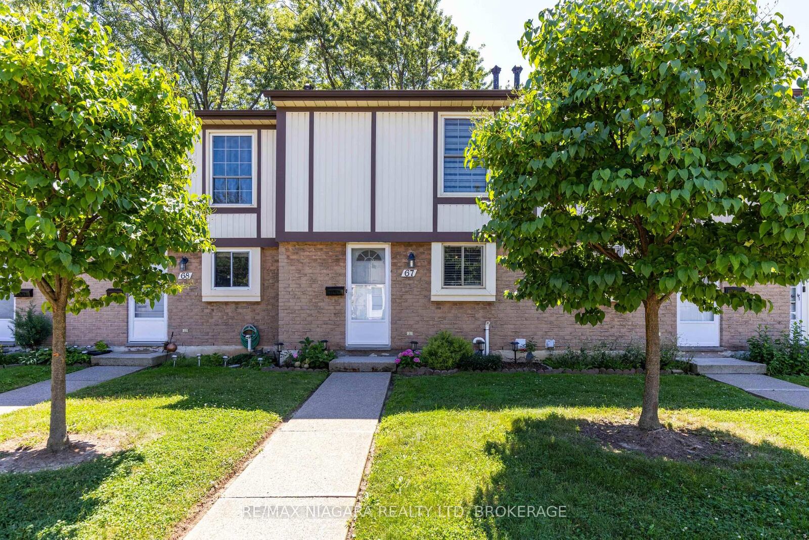 Property Photo:  25 Linfield Drive 67  ON L2N 5T7 