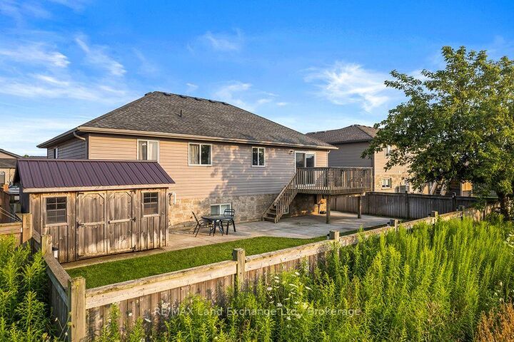 Property Photo: 298 Stickel Street ON N0H 2C1