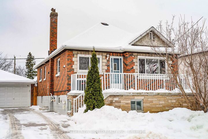 137 Banting Avenue — photo 1