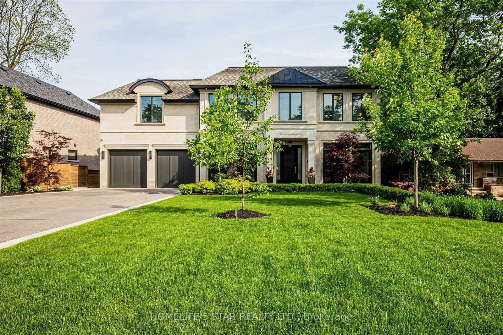 Property Photo: