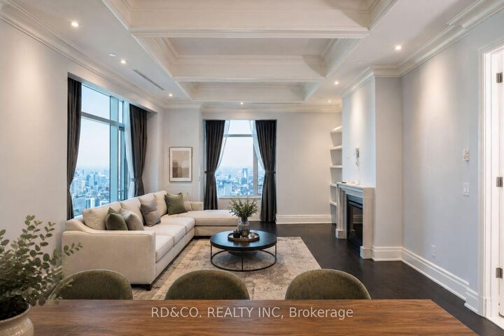 Property Photo: 311 Bay Street 5202 ON M5H 4G5