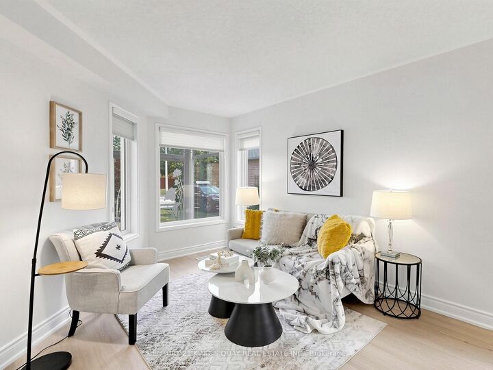 Property Photo: 72 Dunsmore Crescent ON L4C 0C5