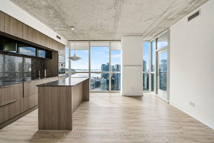 Property Photo:  88 Blue Jays Way 2606  ON M5V 0L7 