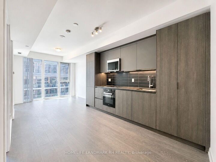 Property Photo:  400 King Street W 619  ON M5V 0X8 