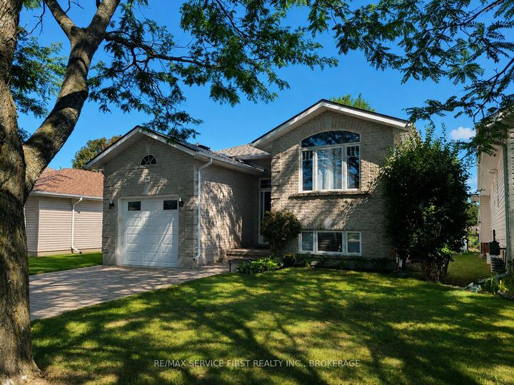 236 Langfield Street — photo 1