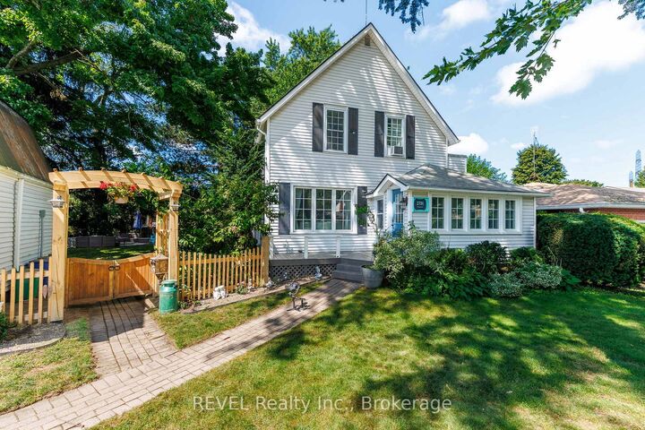 Property Photo: 2791 Neptune Crescent ON L2J 3X4