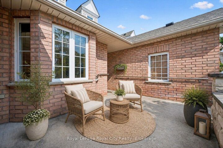 Property Photo: 46 Terraview Crescent ON N1G 5E9