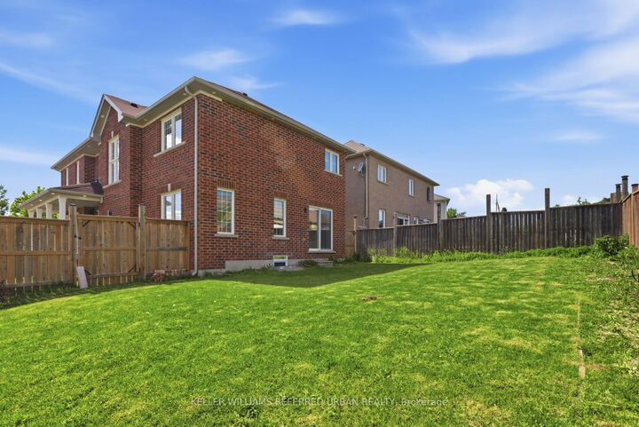 Property Photo: 14 Andover Drive ON N0B 1M0