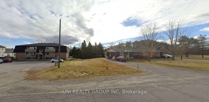 Property Photo:  146 George Street W  ON K0G 1J0 