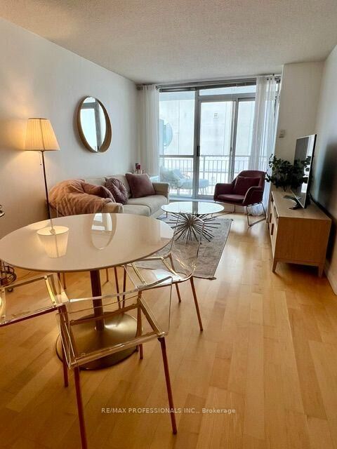 Property Photo:  18 Stafford Street 607  ON M5V 3W4 