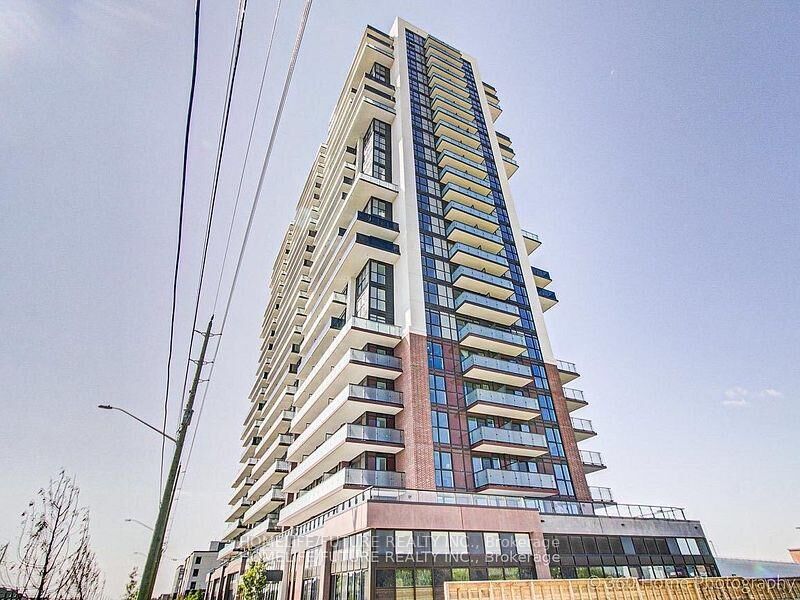 Property Photo:  2550 Simcoe Street N 1801  ON L1L 0R5 