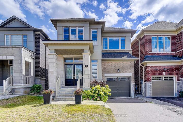 Property Photo: 19 Falconridge Terrace ON L0G 1V0