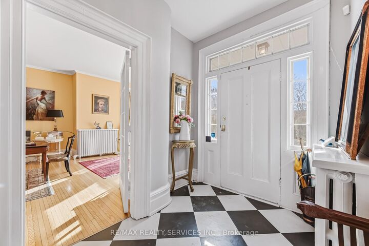 Property Photo:  50 Havelock Street  ON K9A 2J3 