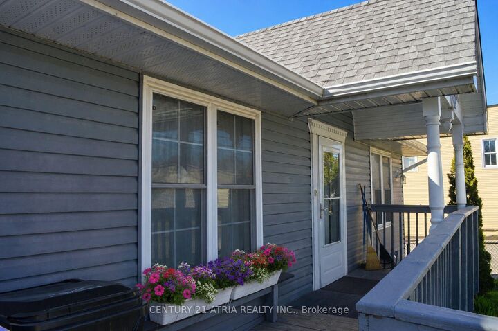 Property Photo: 172 William Street ON L0K 2A0