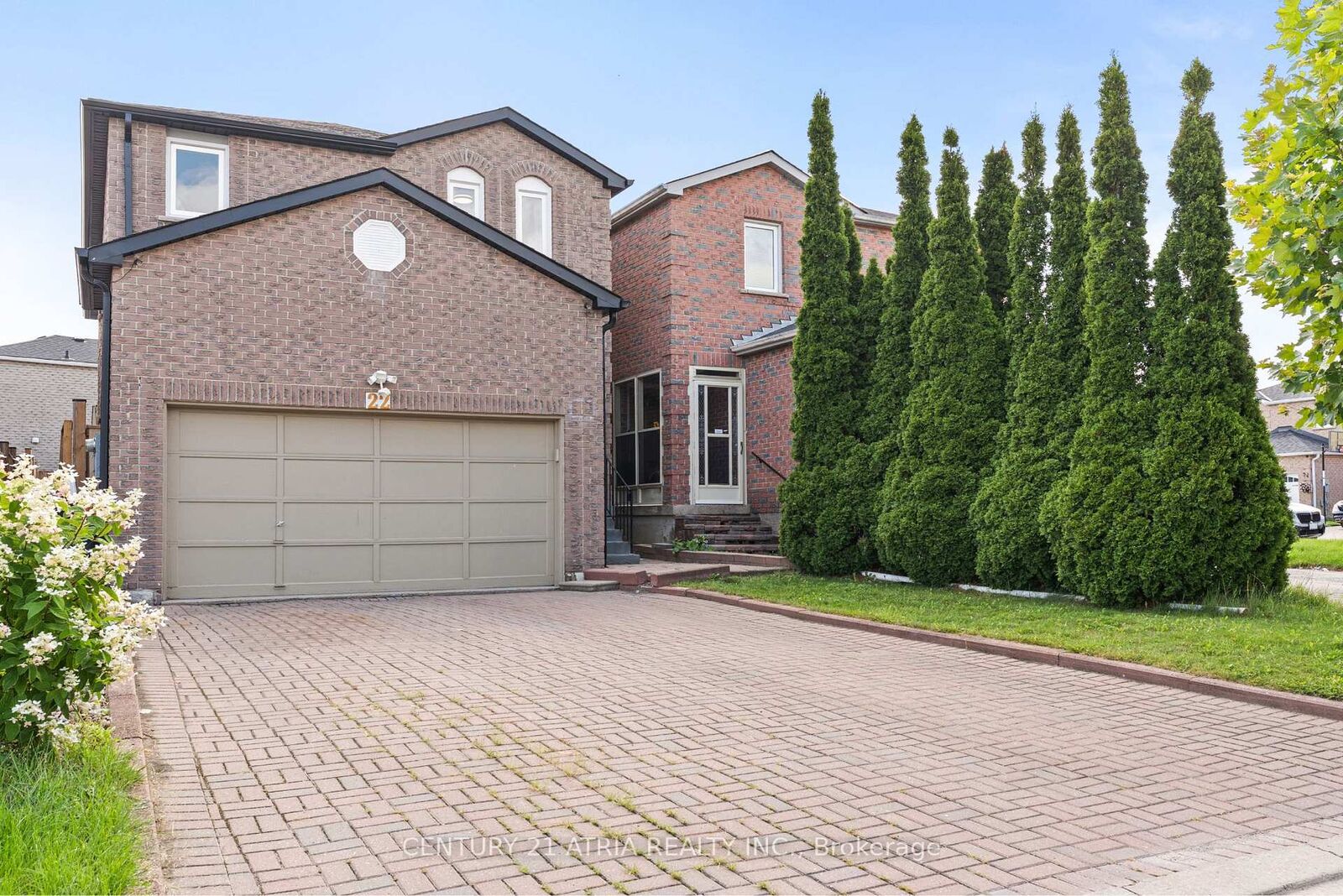 Property Photo:  22 Ketchum Crescent  ON L3S 3G2 