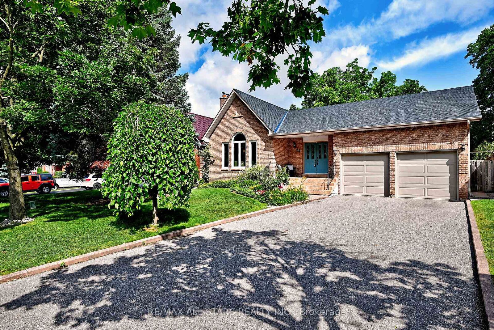 Property Photo:  34 Captain Armstrong Lane  ON L3P 3C9 
