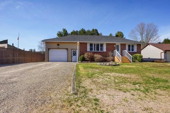 Property Photo: 99 Maple Street ON K0L 1C0