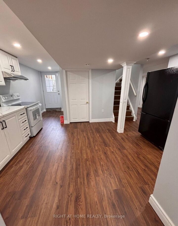 Property Photo: 530 McLevin Avenue ON M1B 4H6