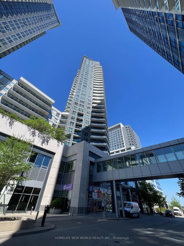 Property Photo:  7161 Yonge Street 2335  ON L3T 0C8 