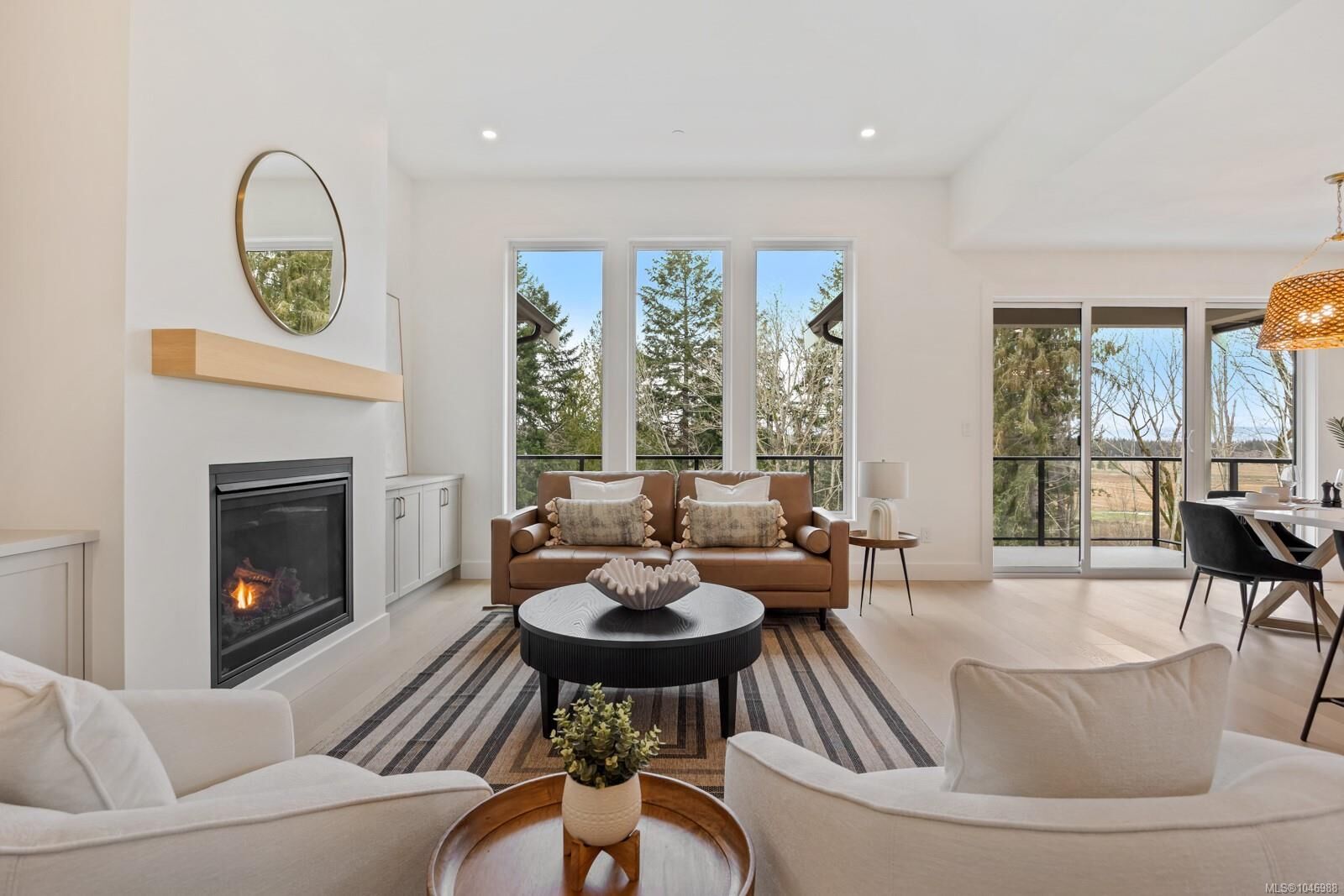 Property Photo: 1886 Crown Isle Blvd BC V9N 0K1