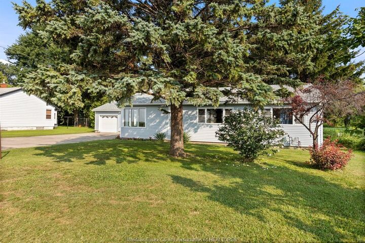 Property Photo: 4453 Tecumseh Line ON N0P 2L0