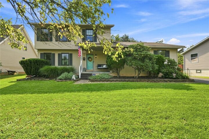 Property Photo: 397 Lincoln Ave PA 16046