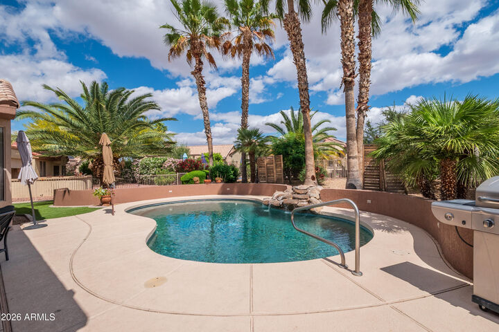 Property Photo: 18443 N Borgata Drive AZ 85374