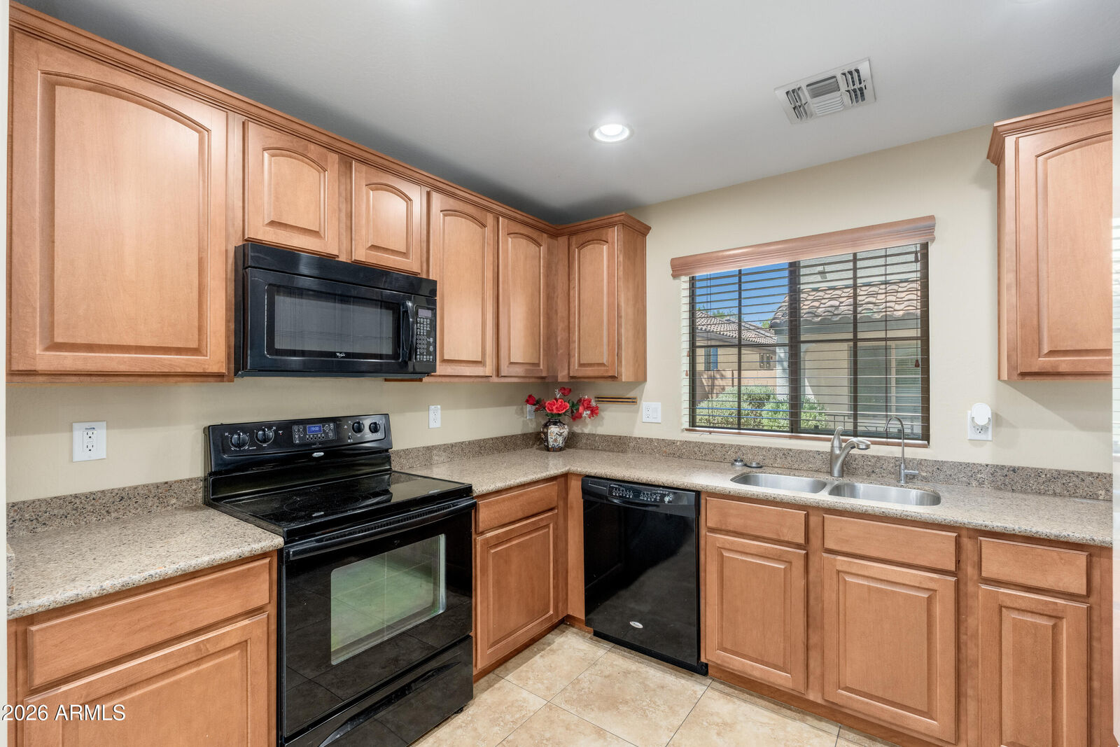 Property Photo:  2551 E Boston Street  AZ 85295 